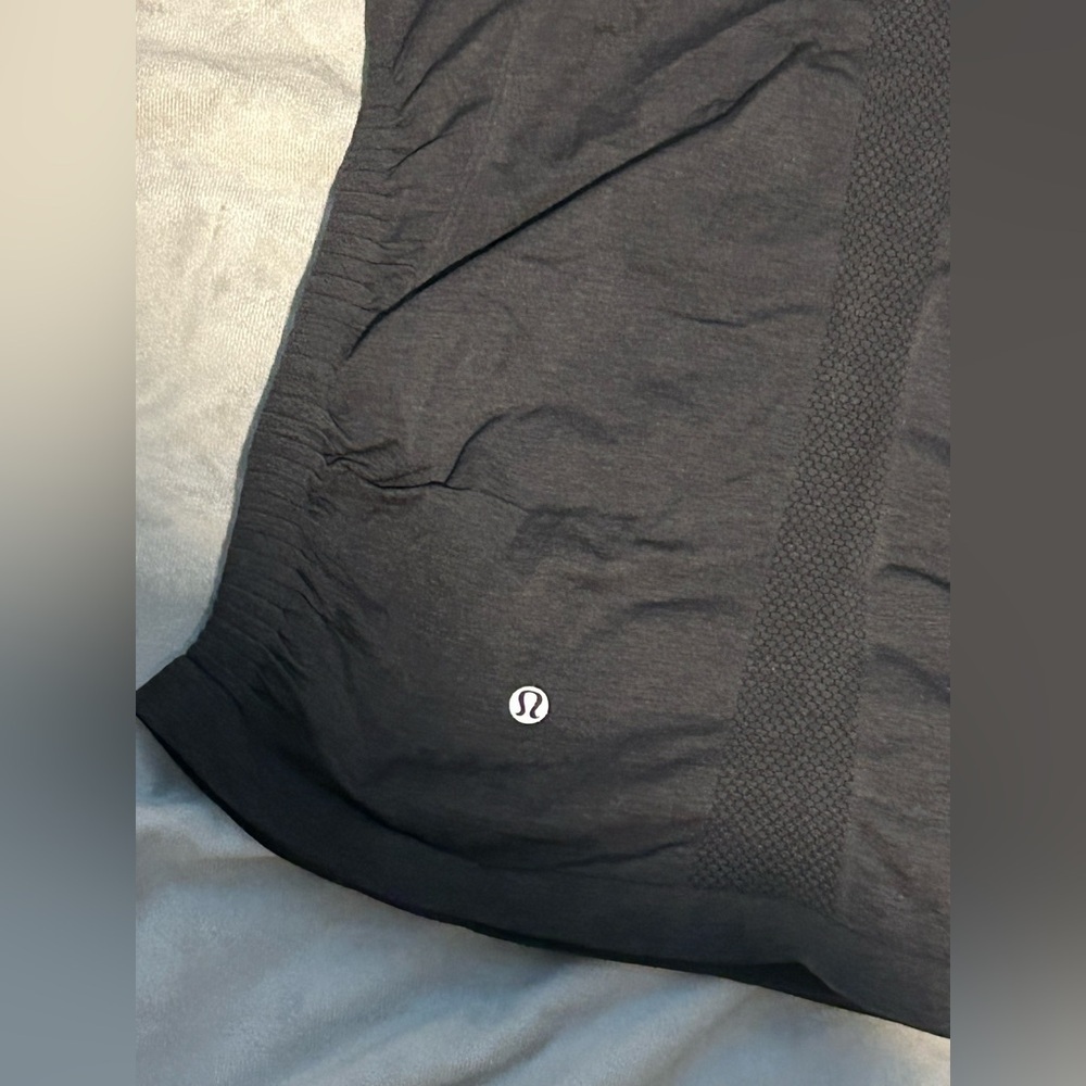 Lululemon In The Flow Tank in Heathered Black - M - Picture 8 of 10